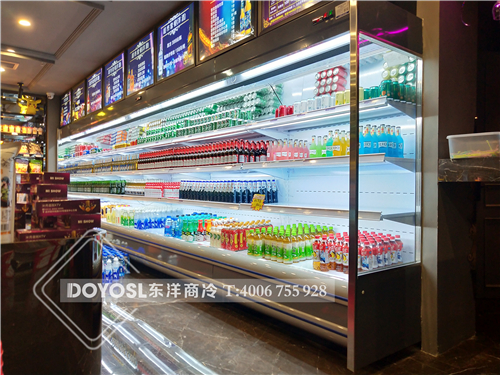飲料展示冷柜如何調(diào)節(jié)溫度，選擇飲料柜風(fēng)冷好還是直冷好